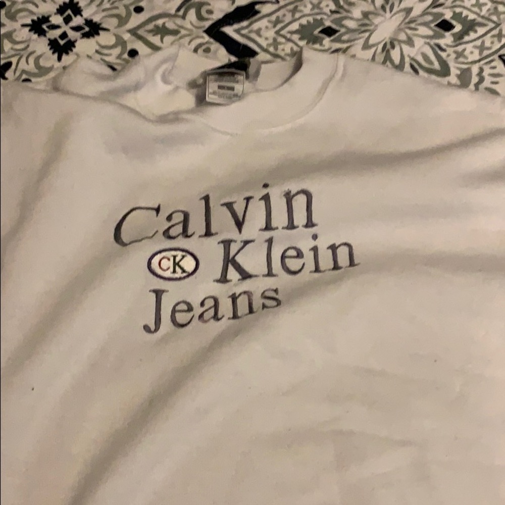 White Calvin Klein Jeans crewneck sweatshirt